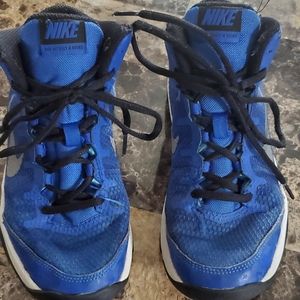 Boys Nikes Shoes